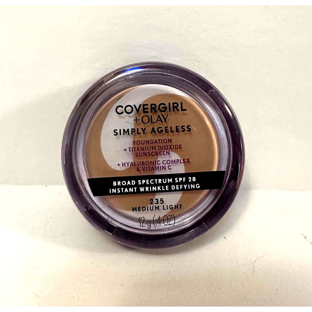 COVERGIRL Olay Simply Ageless Instant Wrinkle-Defying Foundation Med Light NEW